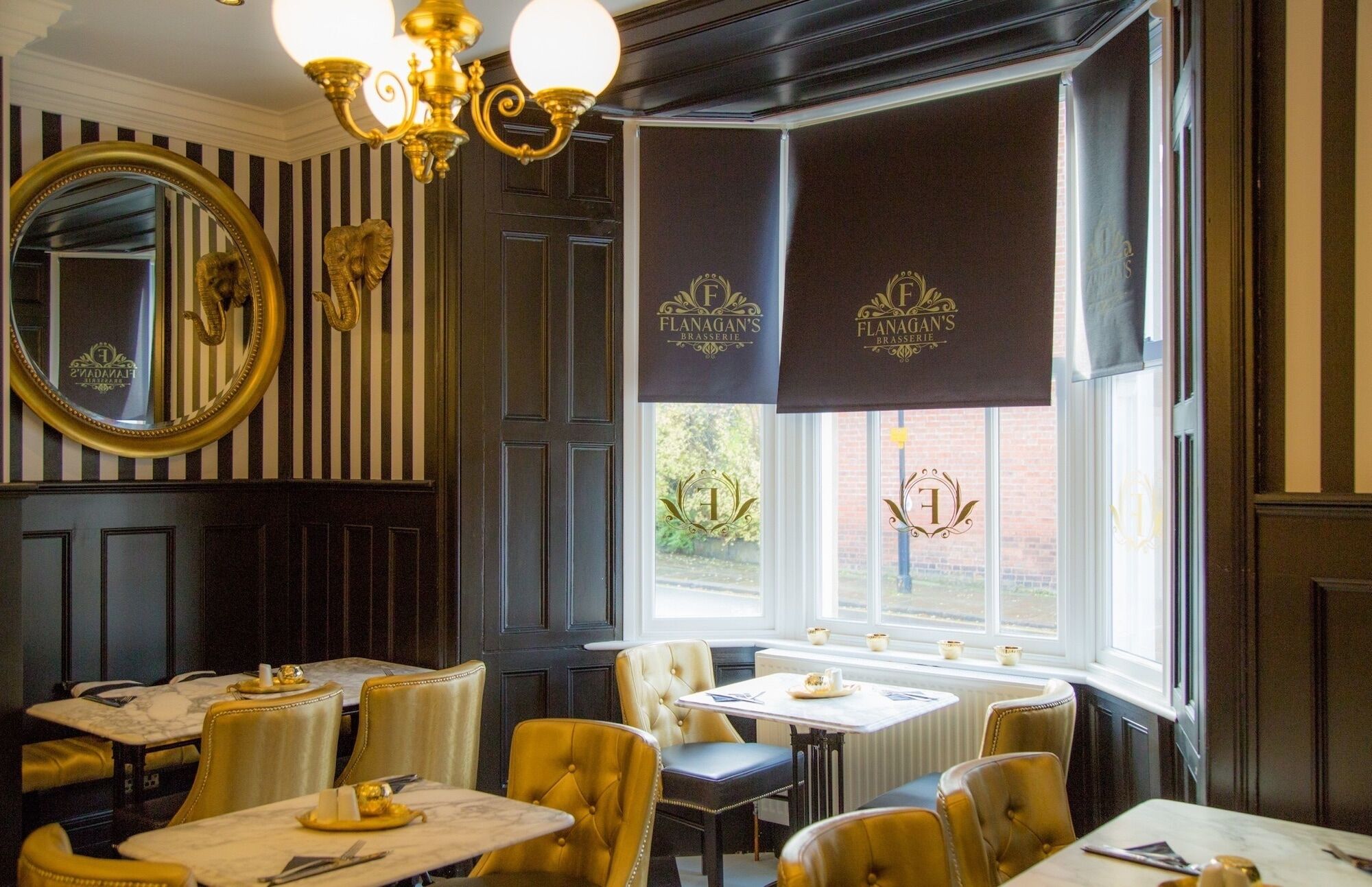 Winckley Stays Preston  Exterior foto Interior of the restaurant